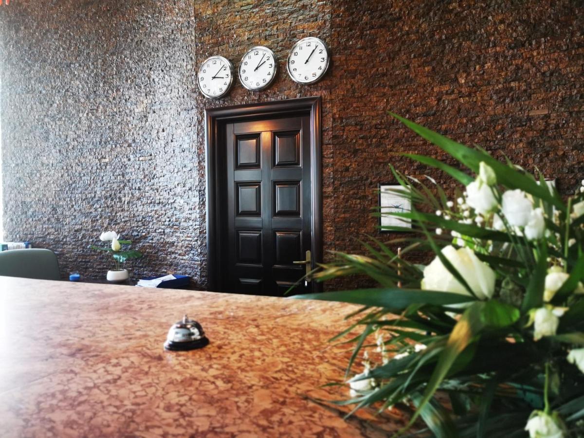 Hotel Unirea Fokszany Zewnętrze zdjęcie