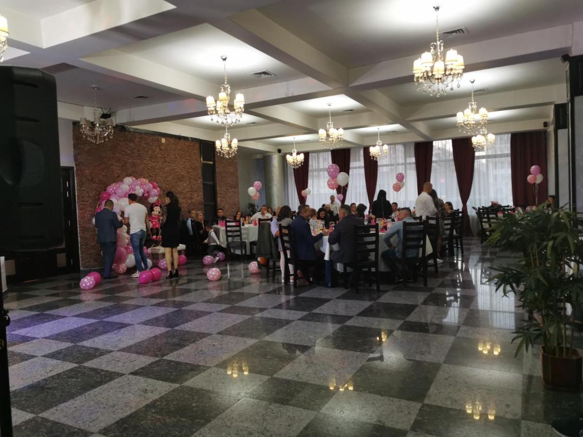 Hotel Unirea Fokszany Zewnętrze zdjęcie