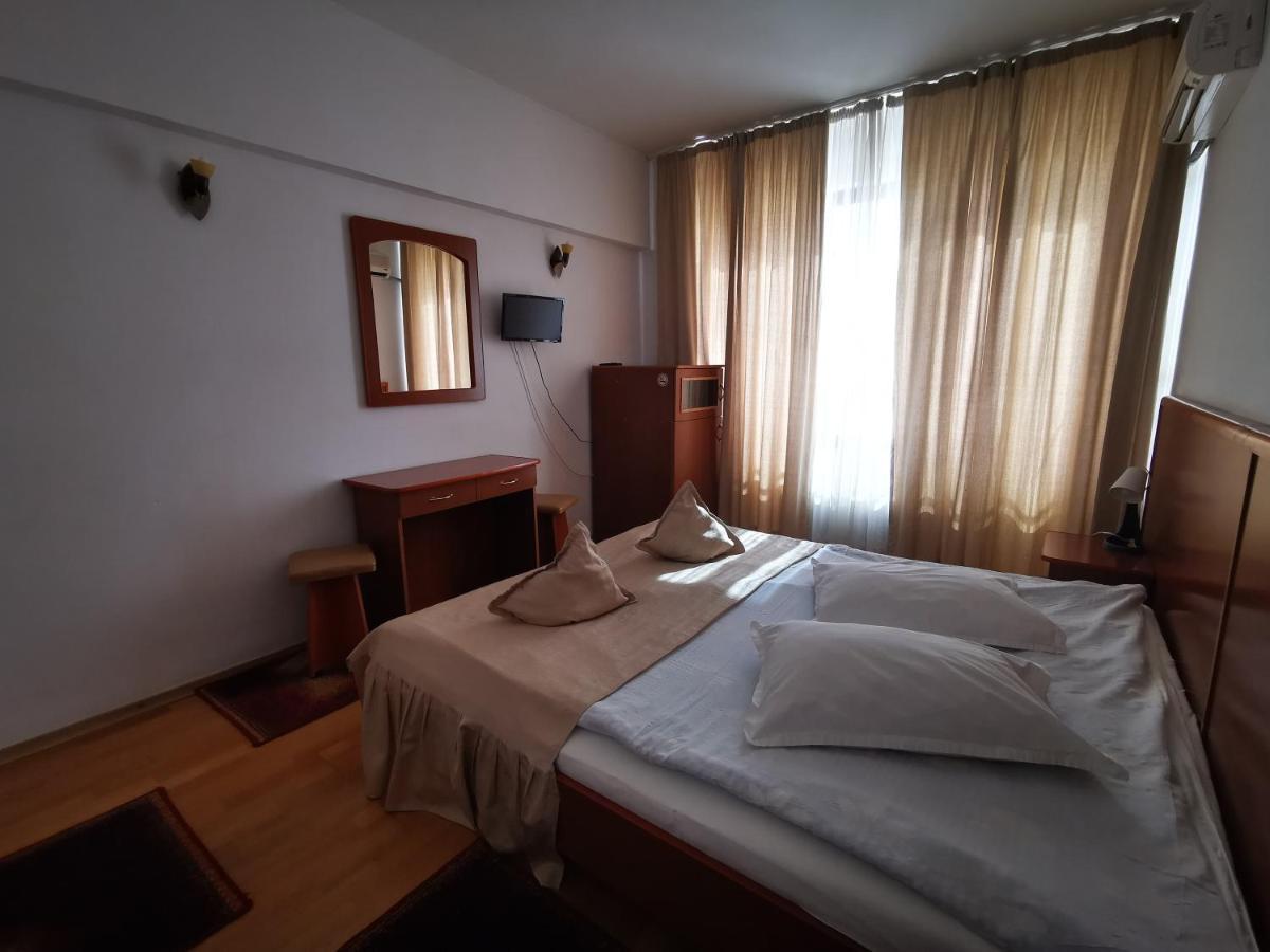 Hotel Unirea Fokszany Zewnętrze zdjęcie
