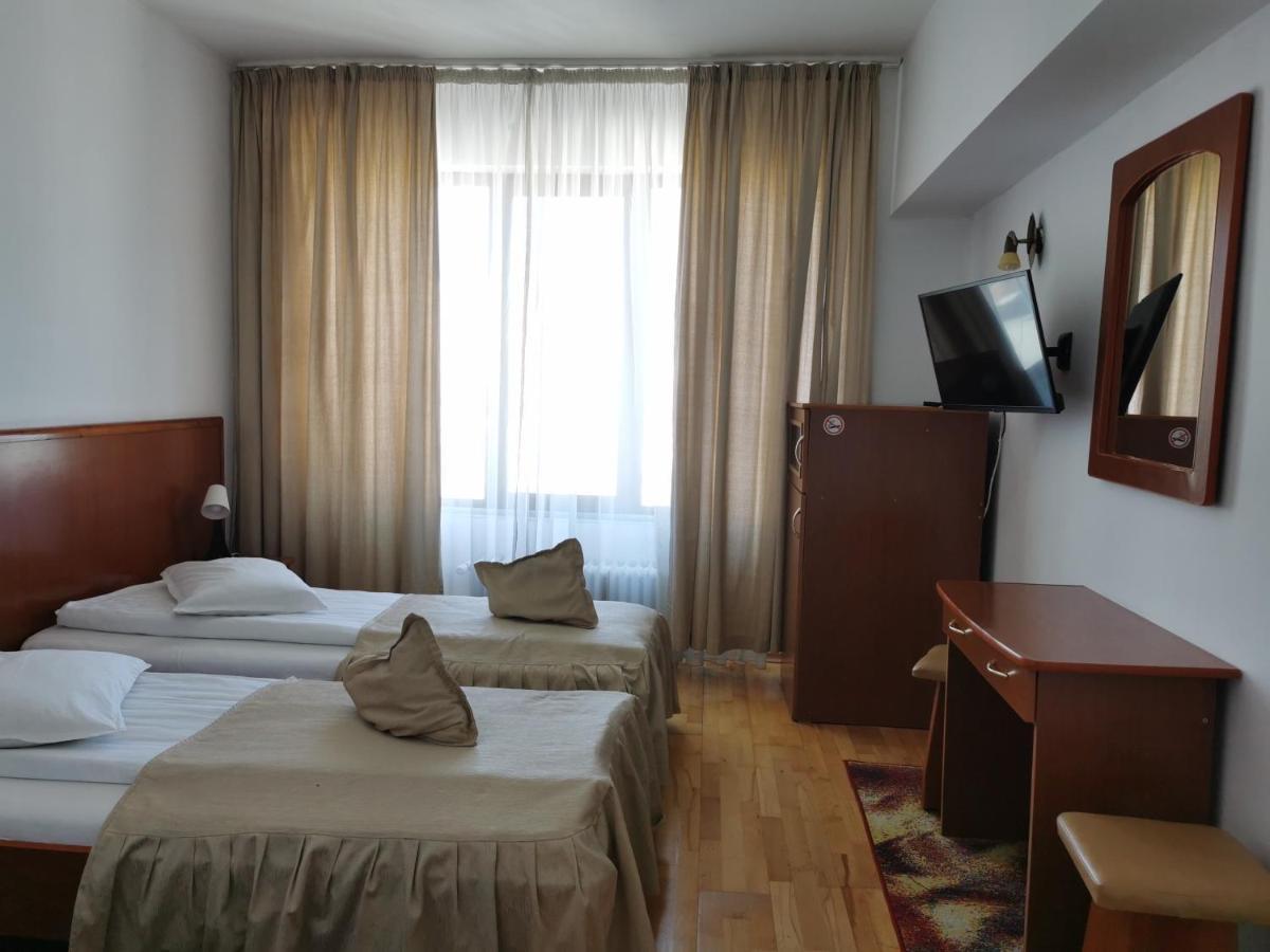 Hotel Unirea Fokszany Zewnętrze zdjęcie